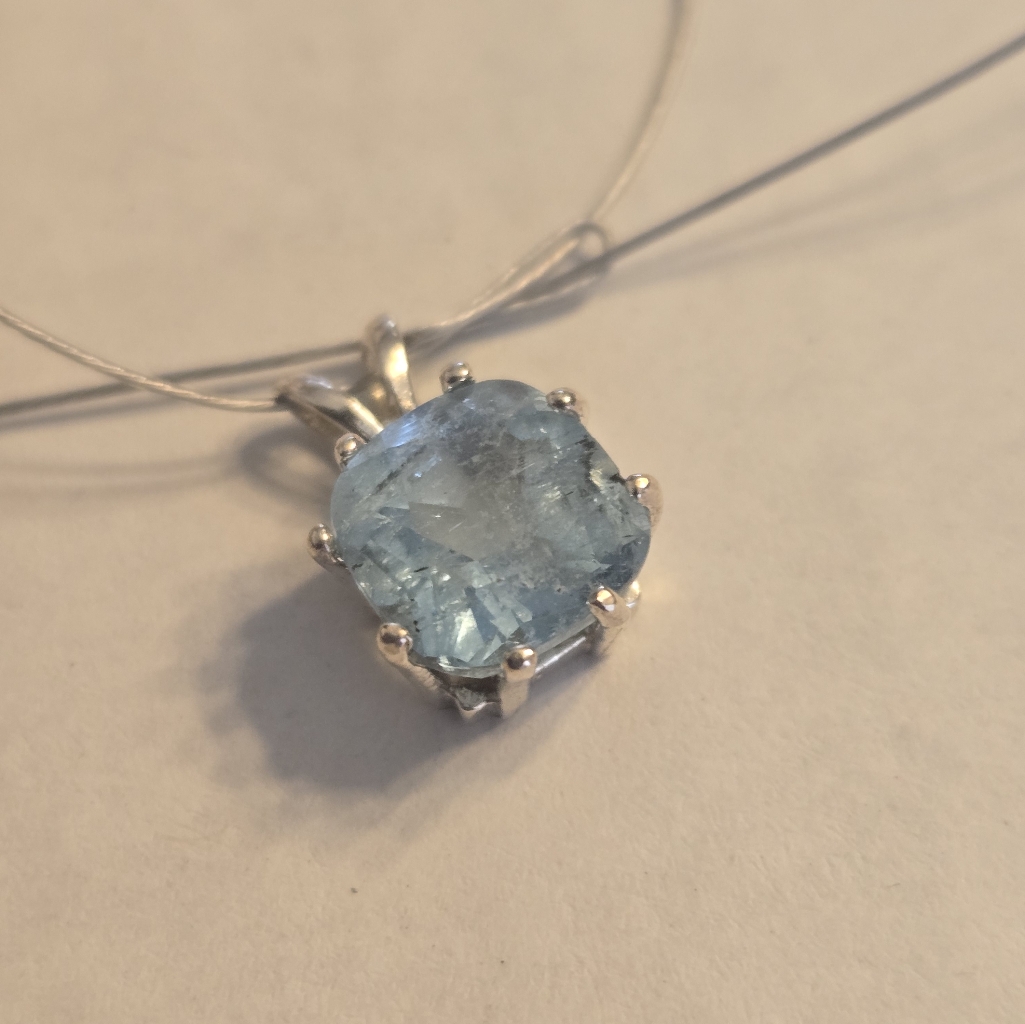 Colorado Aquamarine Pendant